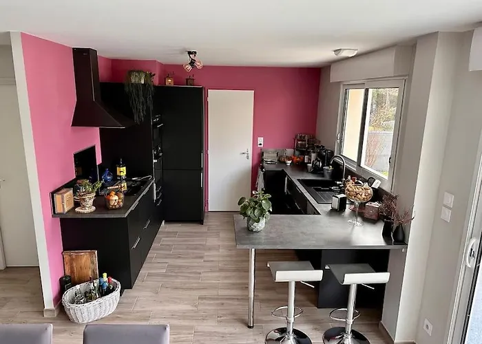 Maison Proche Circuit Des 24h Nyaraló *