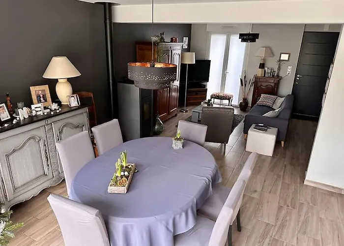 Maison Proche Circuit Des 24h Nyaraló *